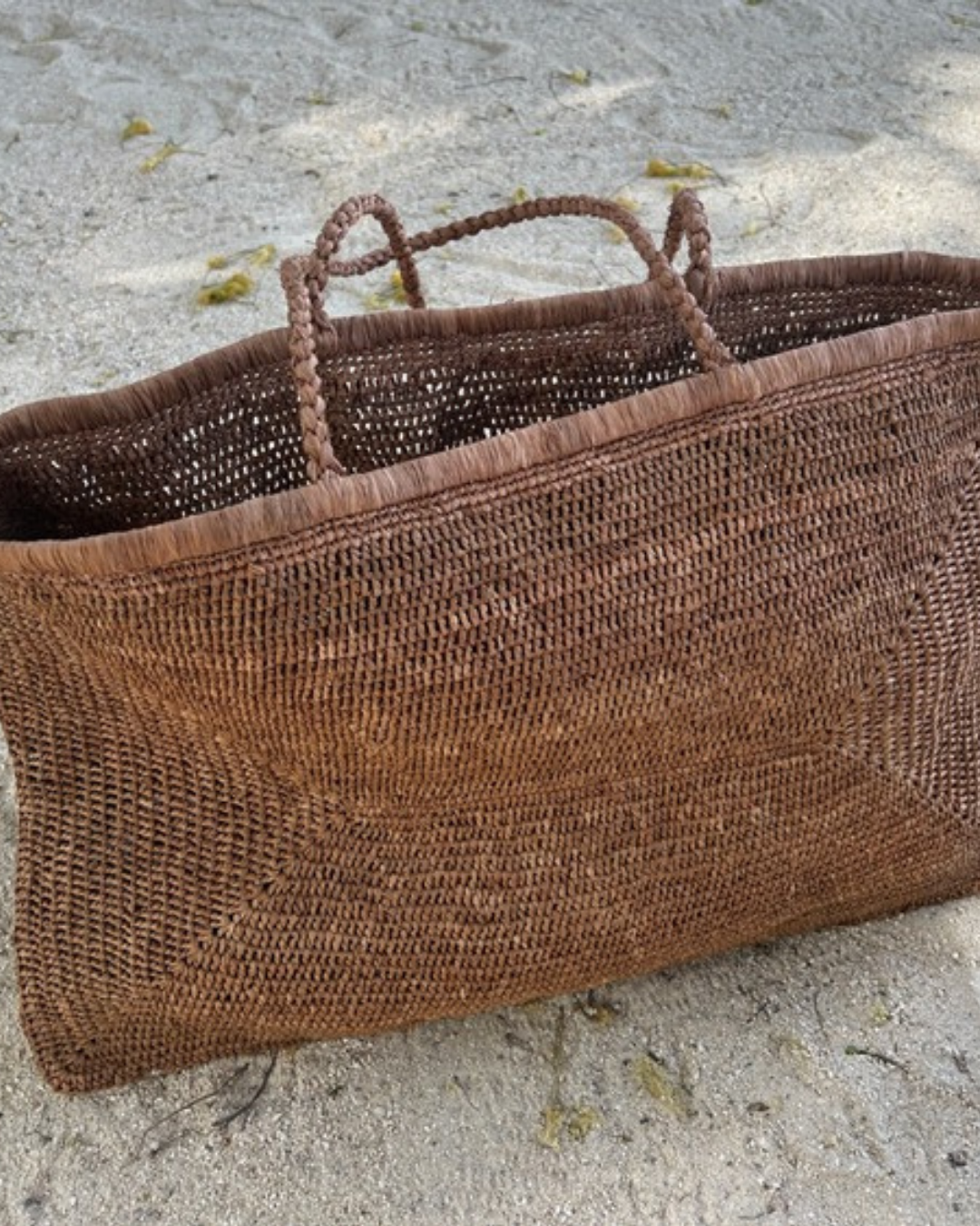 Clipa Extra Large Raffia Tote